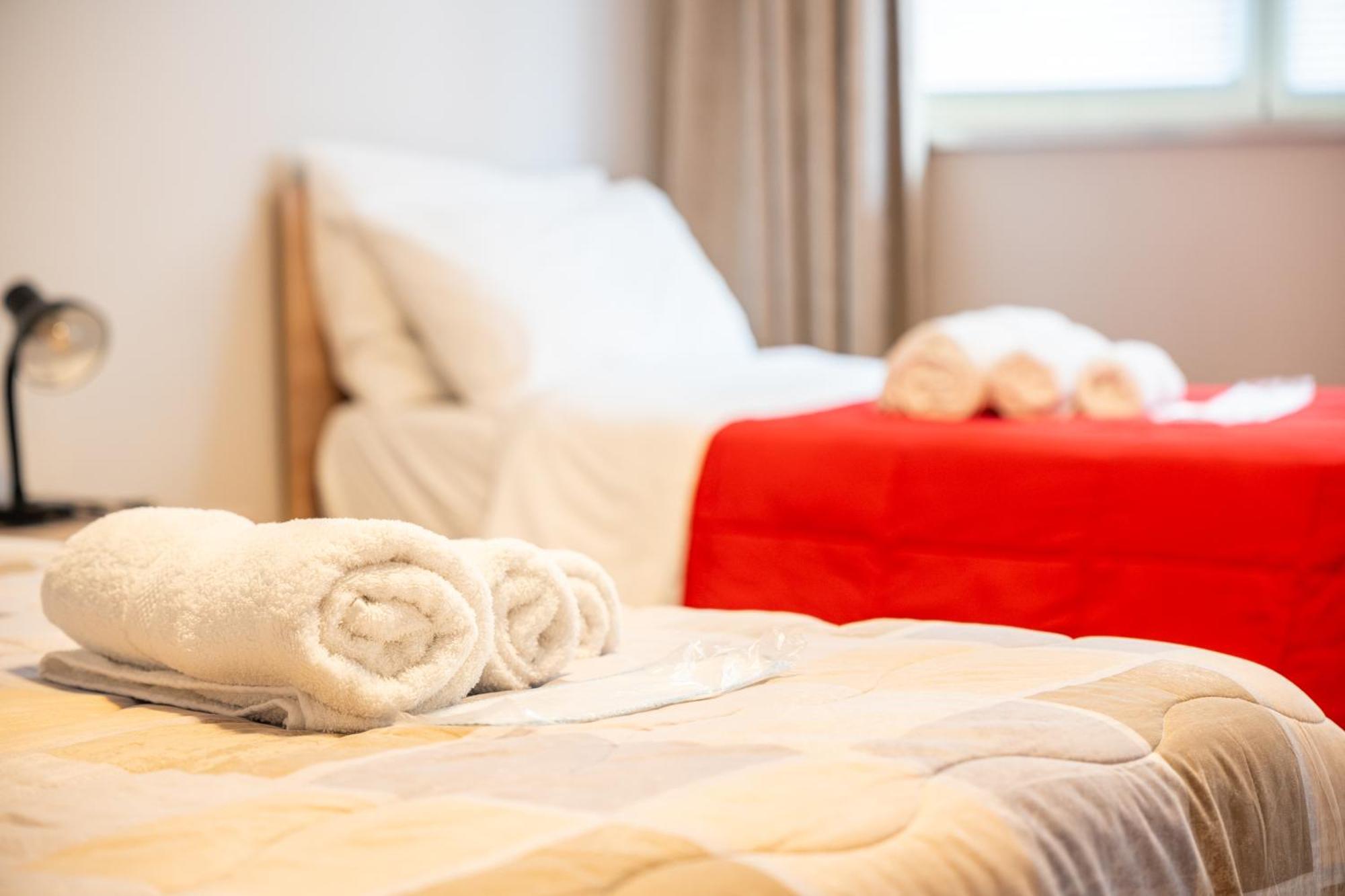 Catina Domus Hotel Catania-Fontanarossai nemzetközi repülőtér Kültér fotó